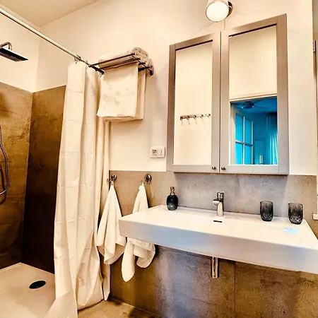 Homestay Cotton House Novi Vinodolski