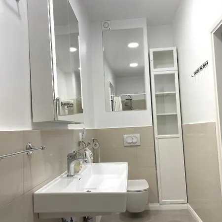 Δωμάτια σε οικογενειακή κατοικία Cotton House *